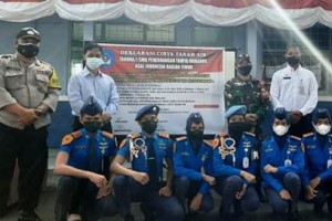 Deklarasi Cinta Tanah Air SMK Penerbangan Taufiq Mubarok. 
